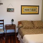 Spacious Cozy With Easy And Free Parking 公寓 *