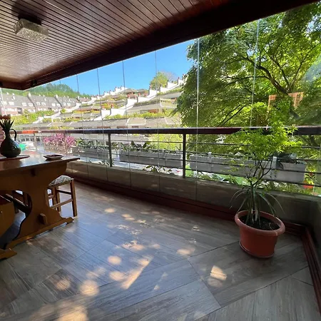 公寓 Spacious Cozy With Easy And Free Parking