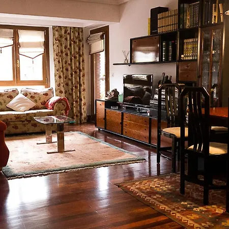 Spacious Cozy With Easy And Free Parking Apartment Anorga-Lugariz