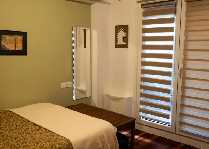 公寓 Spacious Cozy With Easy And Free Parking *