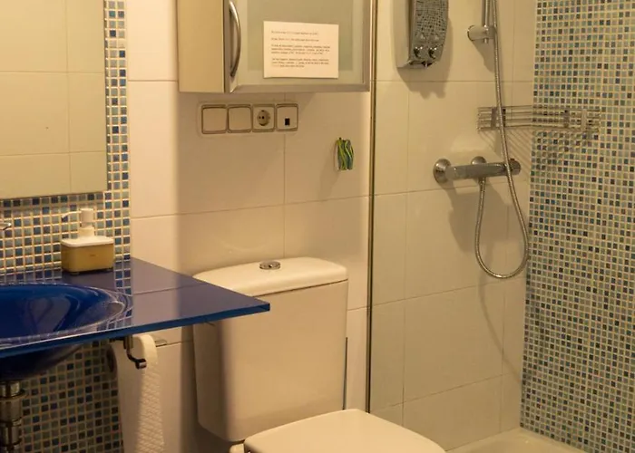 Spacious Cozy With Easy And Free Parking