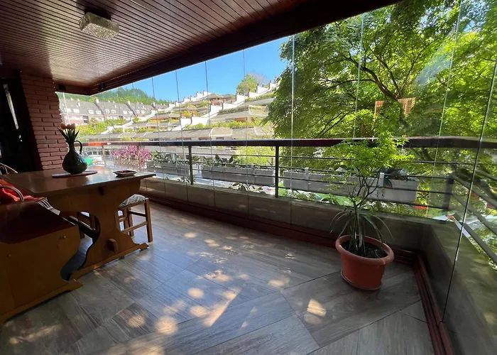 公寓 Spacious Cozy With Easy And Free Parking