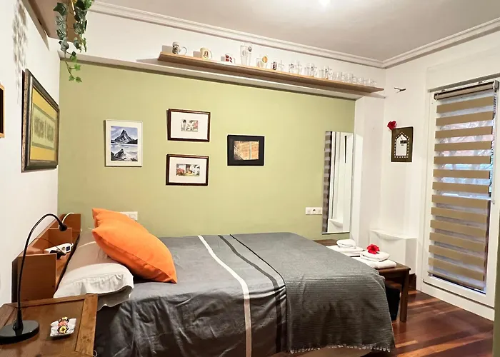 Spacious Cozy With Easy And Free Parking 公寓 *