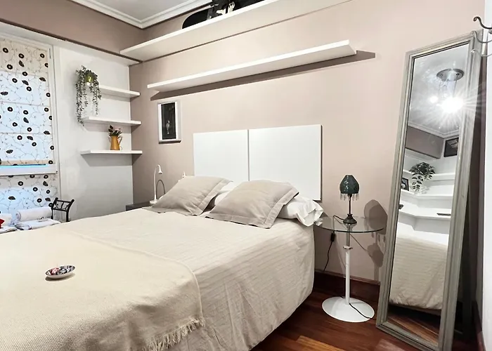 Spacious Cozy With Easy And Free Parking *